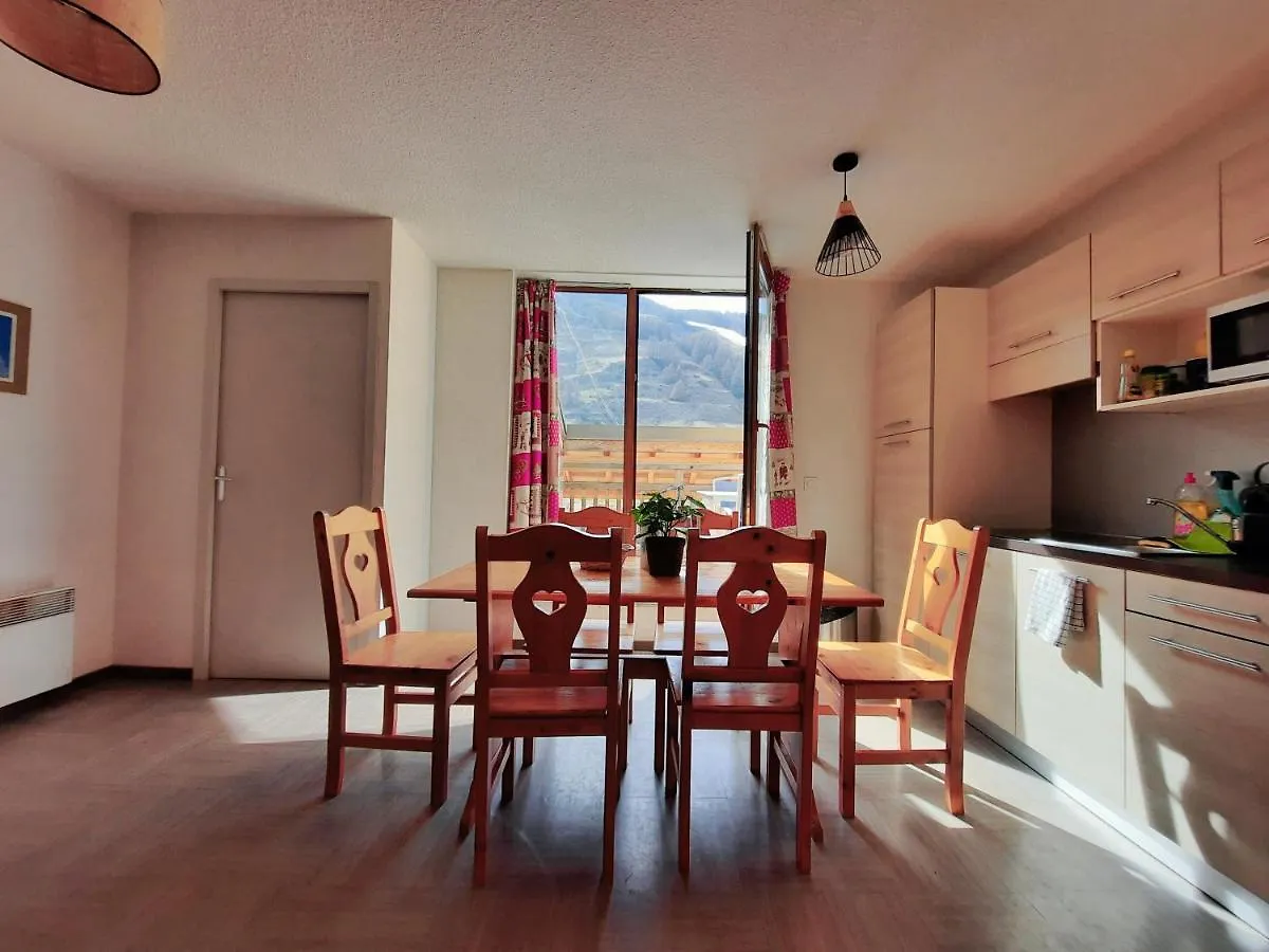 T2/3 6Pers & Pied Des Pistes & Piscine Chauffee Apartment Vars   Vars (Hautes-Alpes)