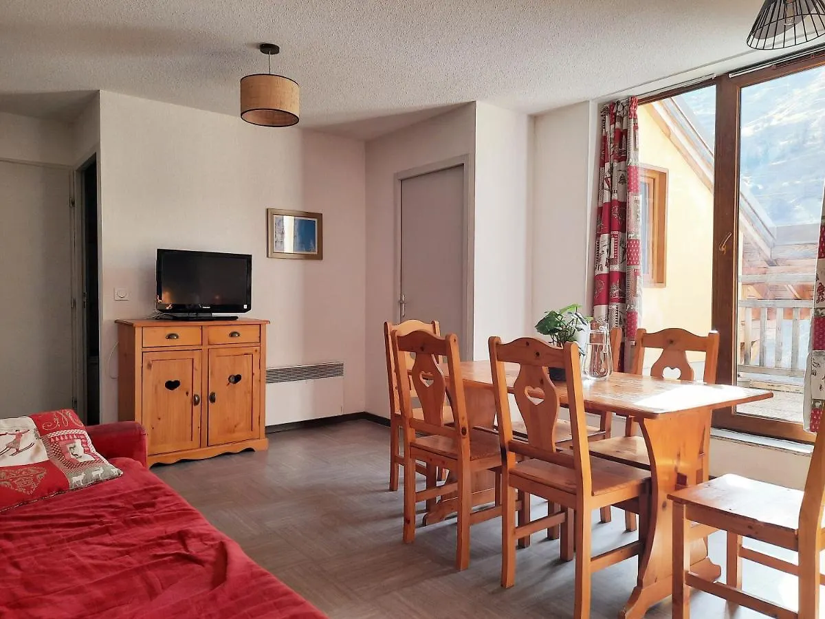 T2/3 6Pers & Pied Des Pistes & Piscine Chauffee Apartment Vars  France
